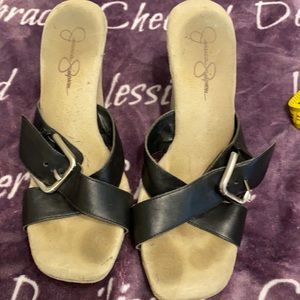 Jessica Simpson black wedges